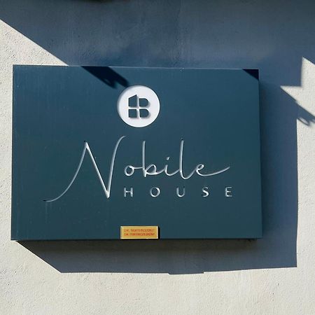 Nobilehouse Daire Katanya Dış mekan fotoğraf